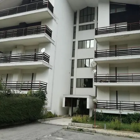 Fam Pisconti App 6a Camigliatello カミリアテッロ・シラーノ